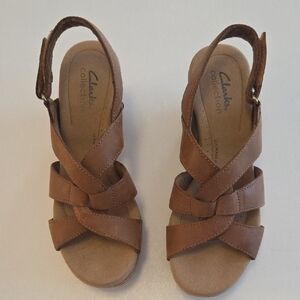 Clarks Women's Tan Beige Brown Cork 3 Inch Strappy Sandals Size 6.5